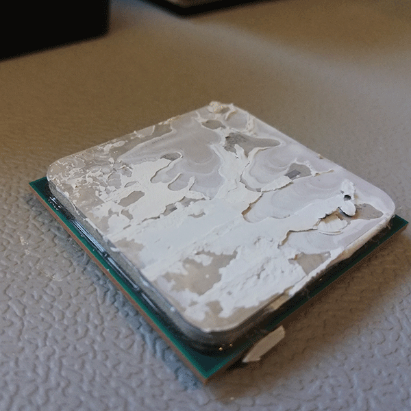 CPU met oude koelpasta